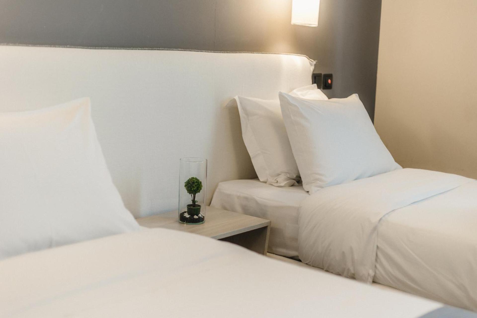 Infinity Hotel Gytheio Buitenkant foto